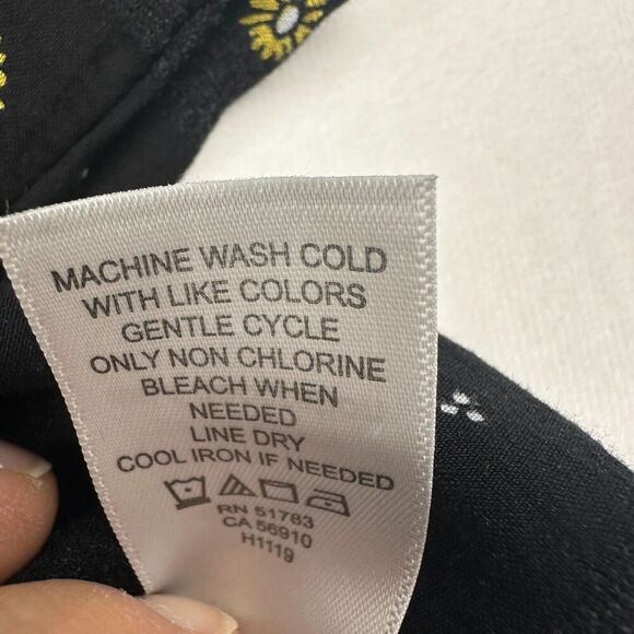 Maurices Women’s‎ Black & Yellow Floral Print Button Front Top Sz XXL linen-feel - Picture 9 of 16